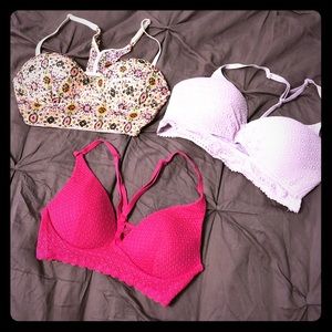 Victoria secret wireless lace bras bundle